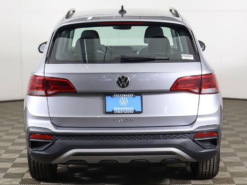 Used 2023 Volkswagen Taos S image 9