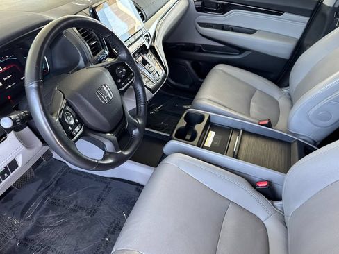 Used 2019 Honda Odyssey Elite image 14