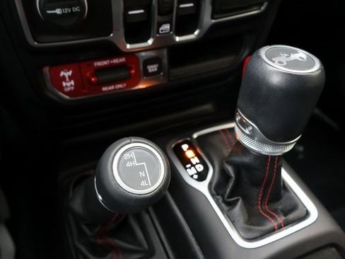 Used 2020 Jeep Wrangler Unlimited Rubicon image 30