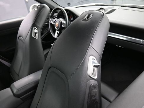 Certified 2019 Porsche 911 Targa 4 image 26