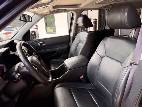 Used 2015 Honda Pilot Touring image 10