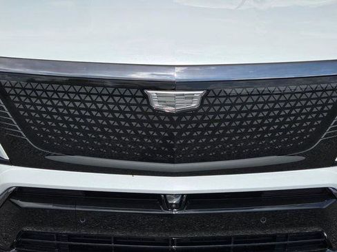 New 2026 Cadillac Vistiq Sport AWD/4WD image 9