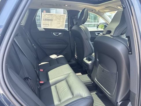 Used 2025 Volvo XC60 B5 Plus w/ Protection Package Premier AWD/4WD image 26