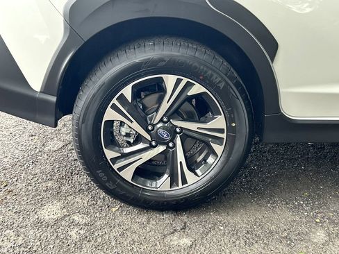 Certified 2025 Subaru Crosstrek 2.5i Premium AWD/4WD image 12