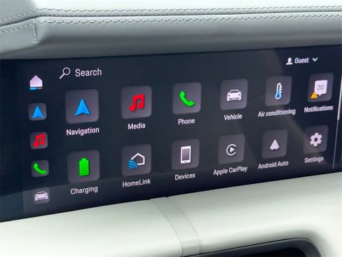 Used 2023 Porsche Taycan 4S image 27