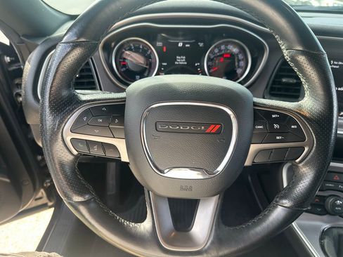 Used 2019 Dodge Challenger R/T Scat Pack image 22