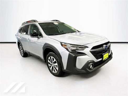 New 2025 Subaru Outback Premium image 3