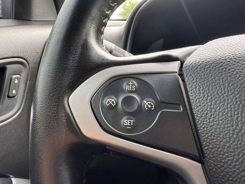 Used 2021 Chevrolet Colorado LT w/ LT Convenience Package RWD image 14