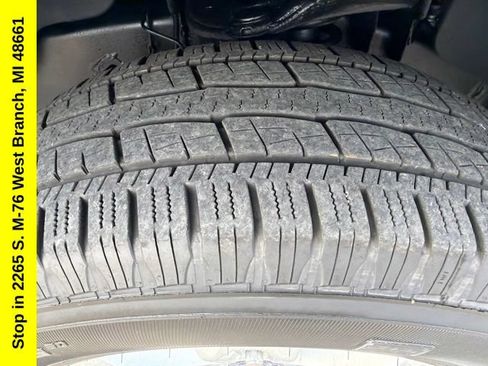 Used 2015 Ford F150 XL w/ Equipment Group 101A Mid RWD image 9