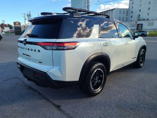 Used 2023 Nissan Pathfinder Rock Creek AWD/4WD image 7