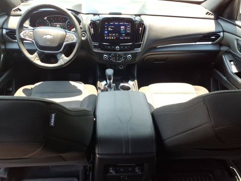 Certified 2023 Chevrolet Traverse LT AWD/4WD image 10
