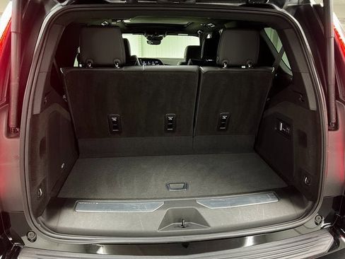 Certified 2024 Cadillac Escalade Premium Luxury w/ Performance Package image 19