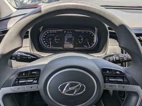 Certified 2024 Hyundai Tucson SEL FWD image 25