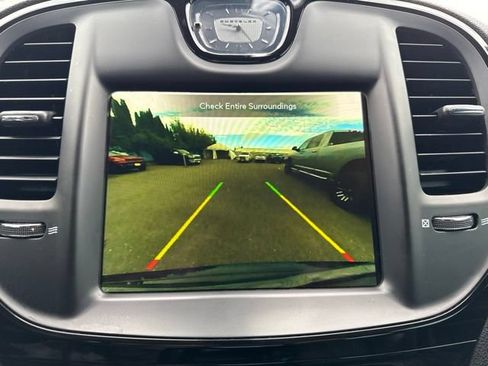 Used 2023 Chrysler 300 S RWD image 29