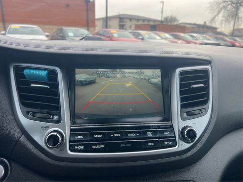 Used 2016 Hyundai Tucson Limited w/ Option Group 03 image 29
