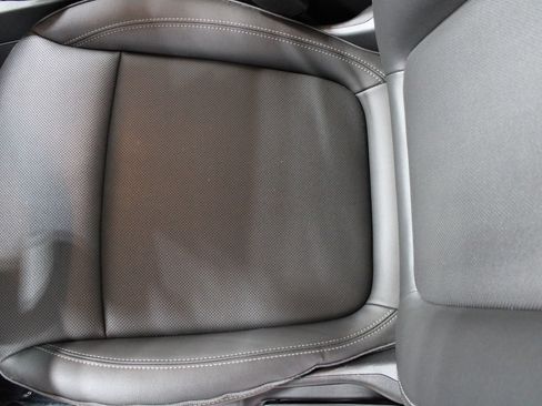 Used 2024 Buick Encore GX Sport Touring AWD/4WD image 13