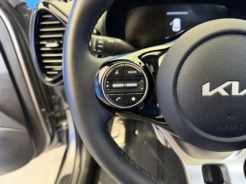 Used 2024 Kia Soul EX FWD image 15
