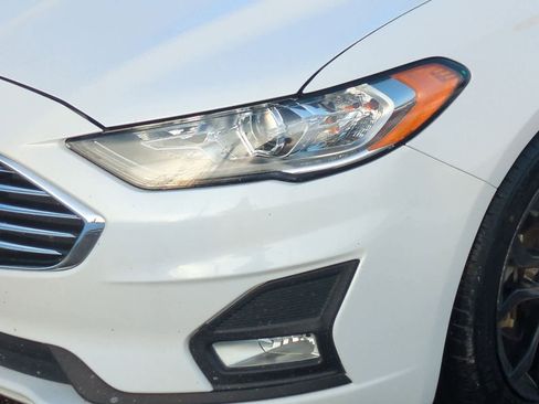 Used 2020 Ford Fusion SE w/ Equipment Group 151A image 11