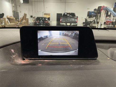 Used 2018 Lexus RX 350L Premium w/ Premium Package image 27