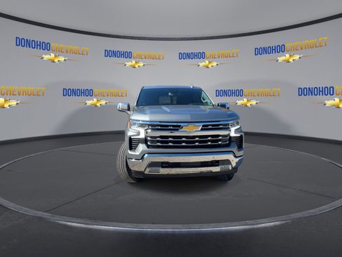 New 2026 Chevrolet Silverado 1500 LTZ w/ LTZ Premium Package AWD/4WD image 6