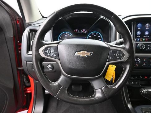 Used 2020 Chevrolet Colorado Z71 AWD/4WD image 30