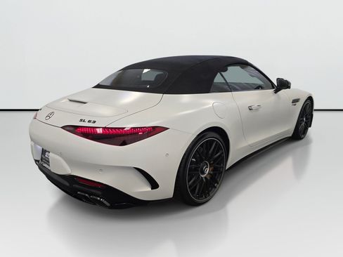 Used 2022 Mercedes-Benz SL 63 AMG 4MATIC image 6