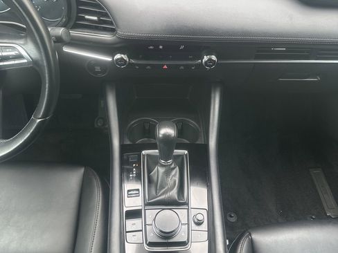 Certified 2023 MAZDA MAZDA3 s FWD image 19