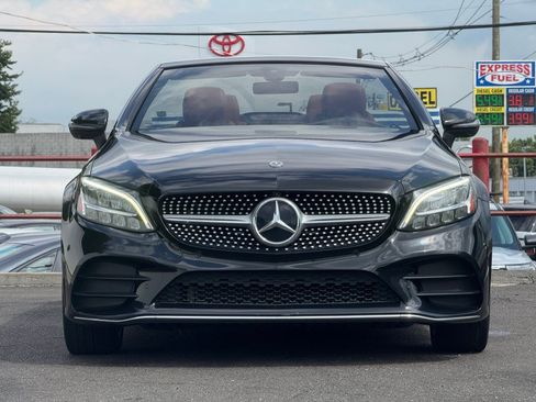 Used 2021 Mercedes-Benz C 300 4MATIC Cabriolet image 2