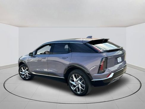 New 2026 Cadillac Optiq Luxury 1 image 3