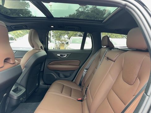 New 2026 Volvo V60 B5 Cross Country Plus w/ Protection Package Premier AWD/4WD image 15