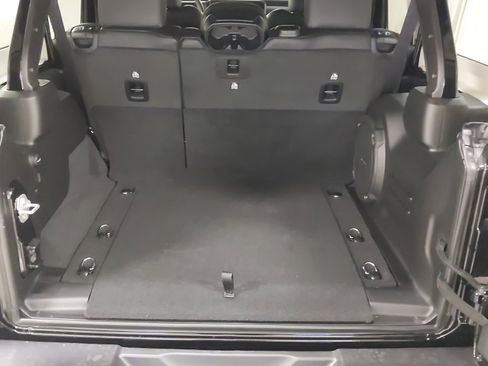 New 2025 Jeep Wrangler Sahara image 27