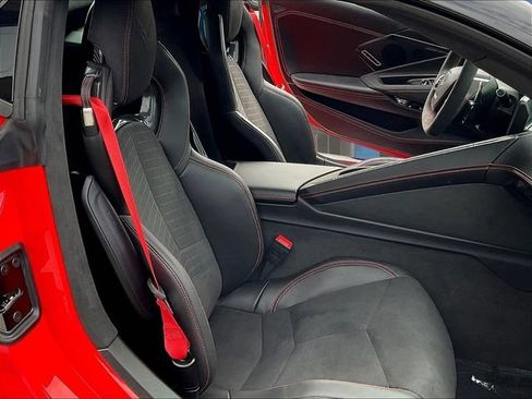 New 2025 Chevrolet Corvette Stingray Premium Conv w/ Stealth Interior Trim Package RWD image 13