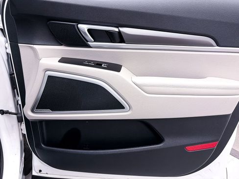 Used 2020 Kia Telluride S FWD image 33