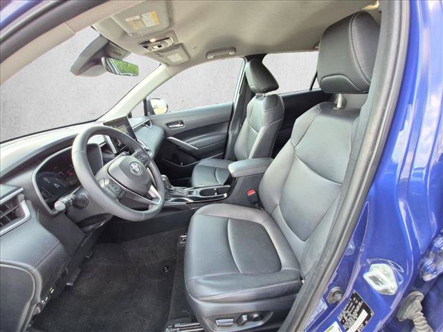 Used 2023 Toyota Corolla Cross XLE FWD image 13