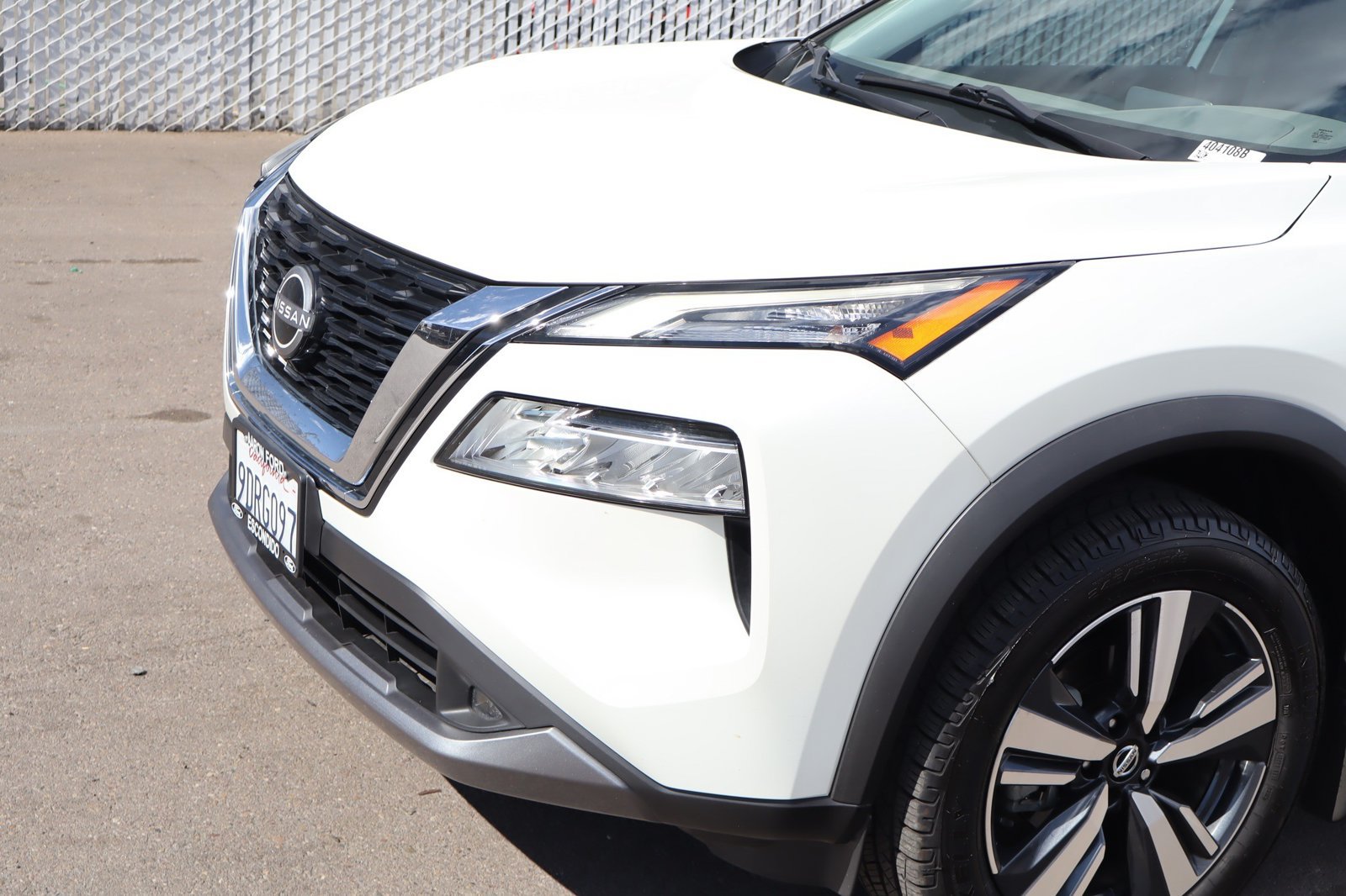 Used 2022 Nissan Rogue SL FWD image 8