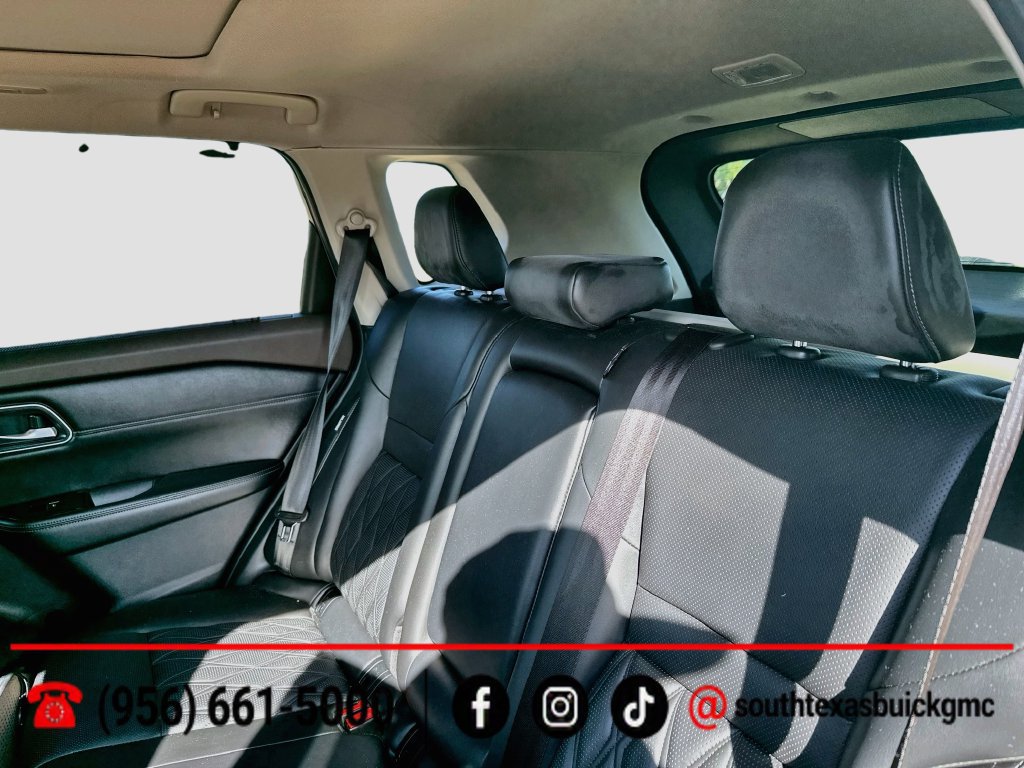 Used 2021 Nissan Rogue Platinum FWD image 25