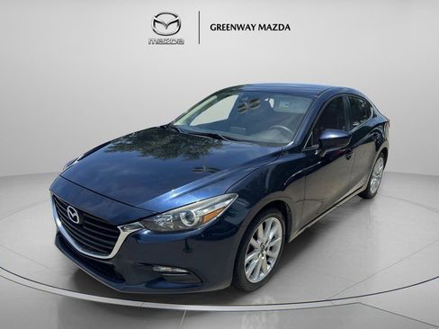 Used 2017 MAZDA MAZDA3 Touring FWD image 3