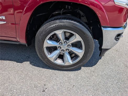 Used 2021 RAM 1500 Limited AWD/4WD image 9