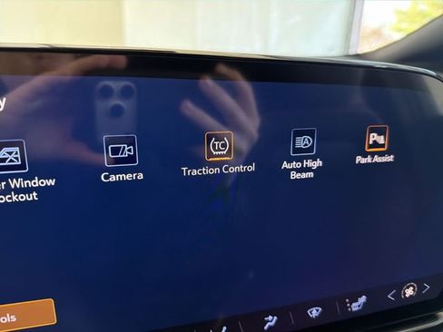 New 2026 Chevrolet Equinox EV RS image 30