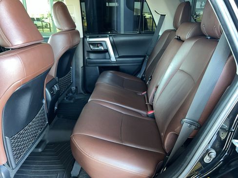 Used 2020 Toyota 4Runner Limited image 21