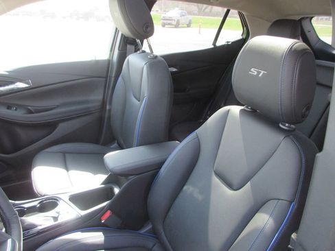 New 2026 Buick Encore GX Sport Touring image 12