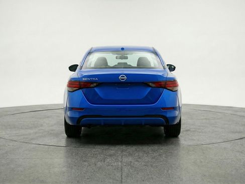 Used 2025 Nissan Sentra SV FWD image 7