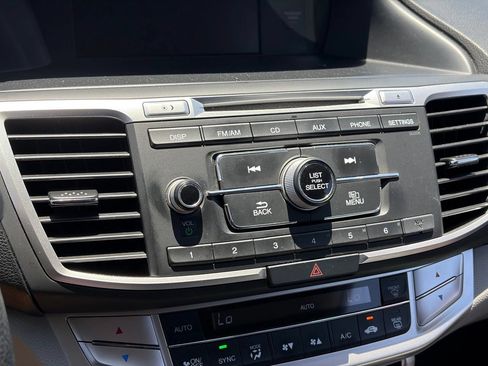Used 2015 Honda Accord LX image 10