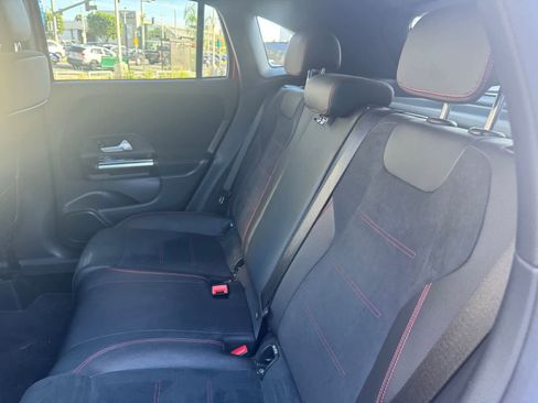 Certified 2022 Mercedes-Benz GLA 250 4MATIC image 6