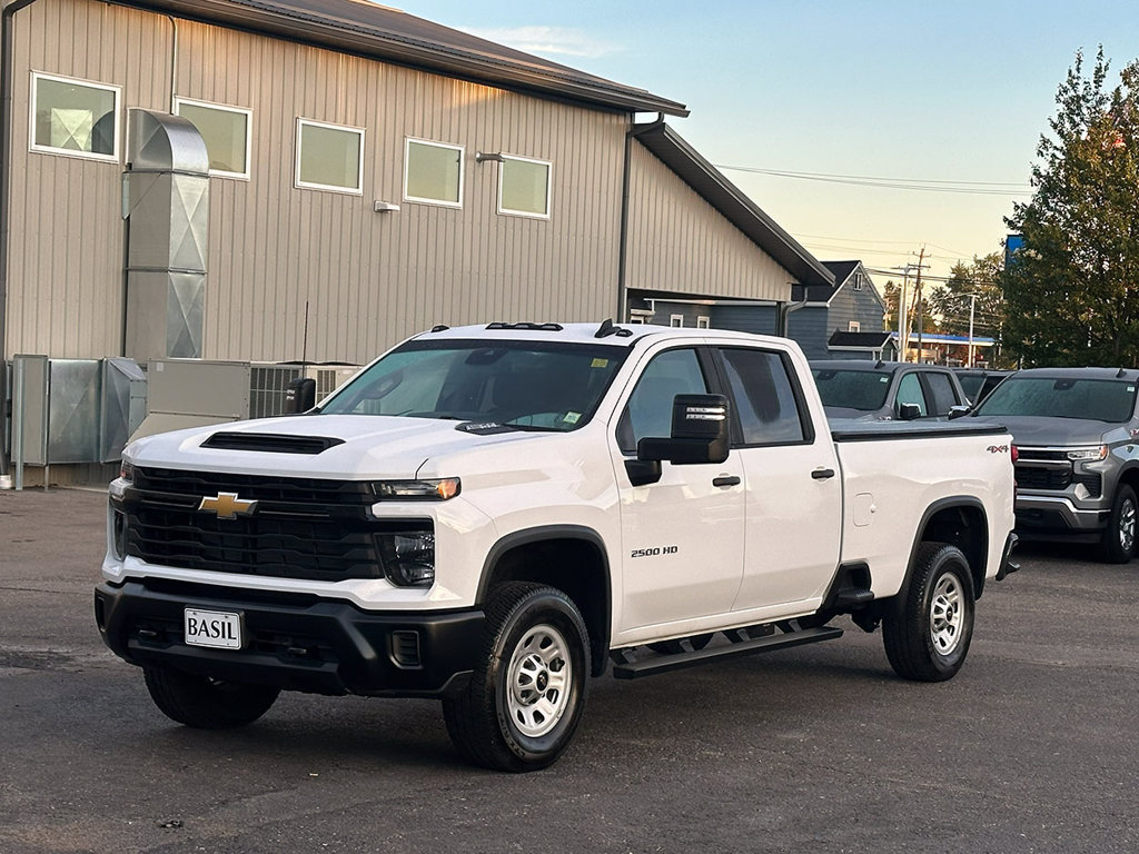 Used 2025 Chevrolet Silverado 2500 W/T w/ WT Convenience Package AWD/4WD image 8