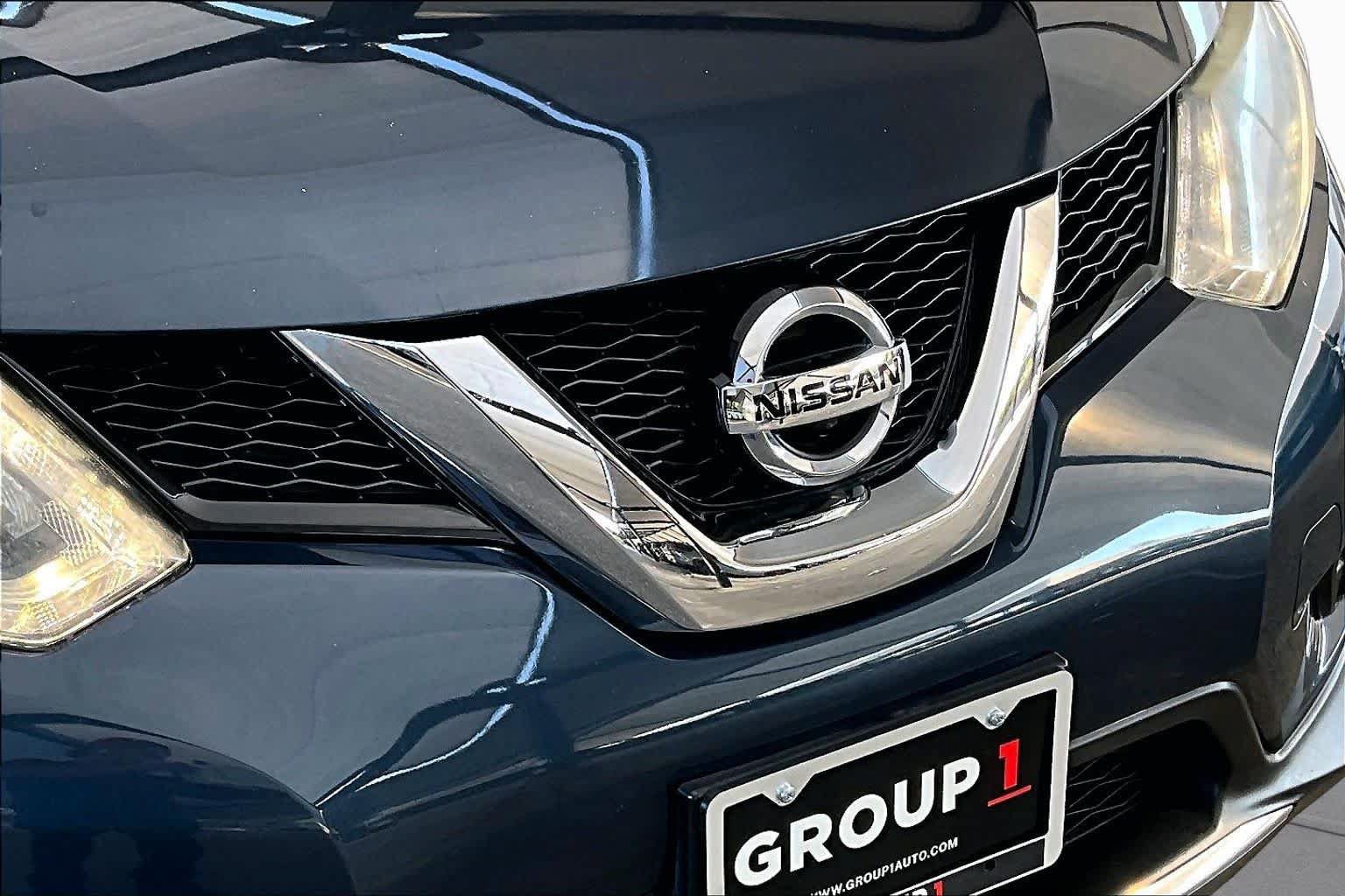 Used 2015 Nissan Rogue SL FWD image 29