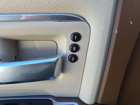 Used 2020 RAM 3500 Laramie image 12