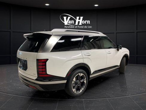 New 2026 Hyundai Palisade Limited image 3