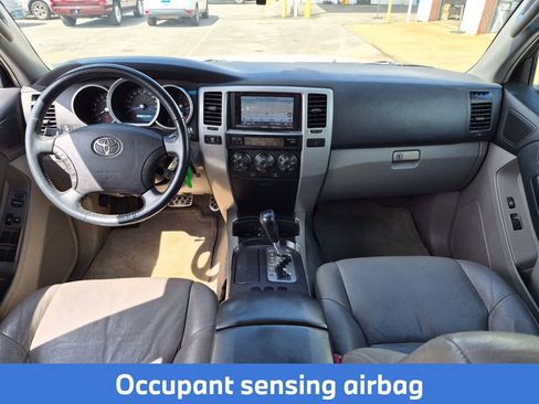 Used 2007 Toyota 4Runner SR5 RWD image 25