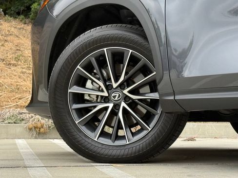 Certified 2024 Lexus NX 250 FWD image 9